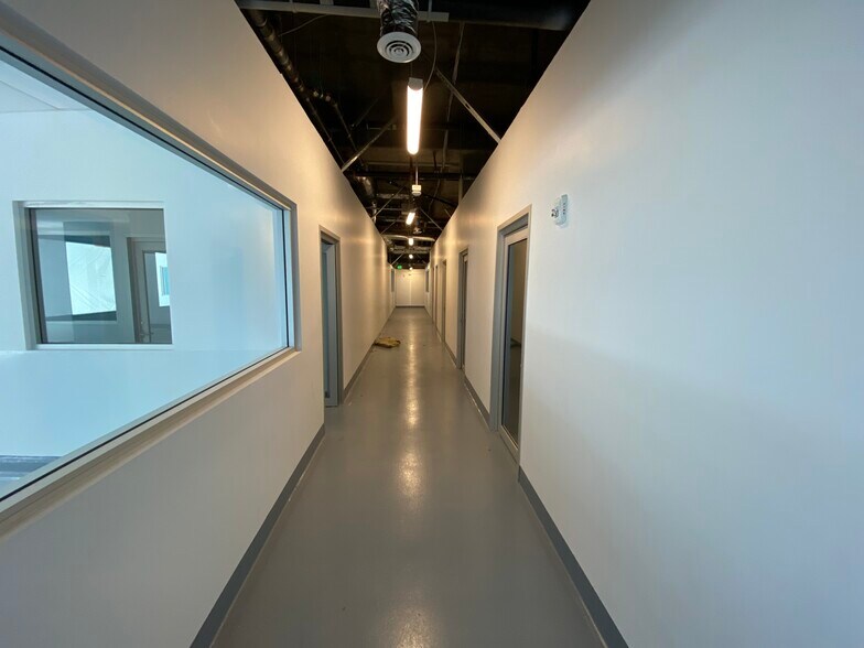 More Photos Of 1243 S Olive St, Los Angeles Apartments For Lease