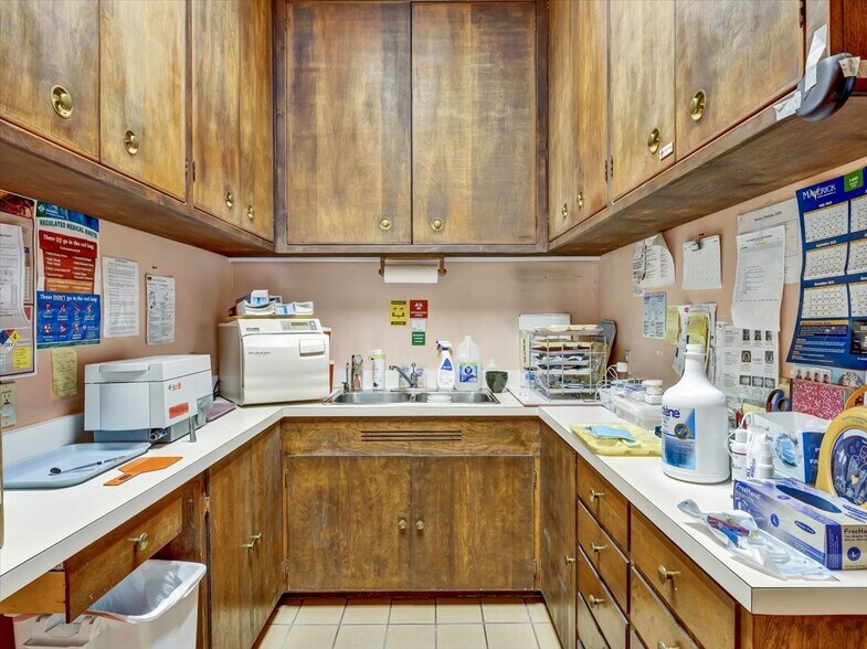 More Photos Of 2250 Union St, San Francisco Storefront Retail Office For Lease