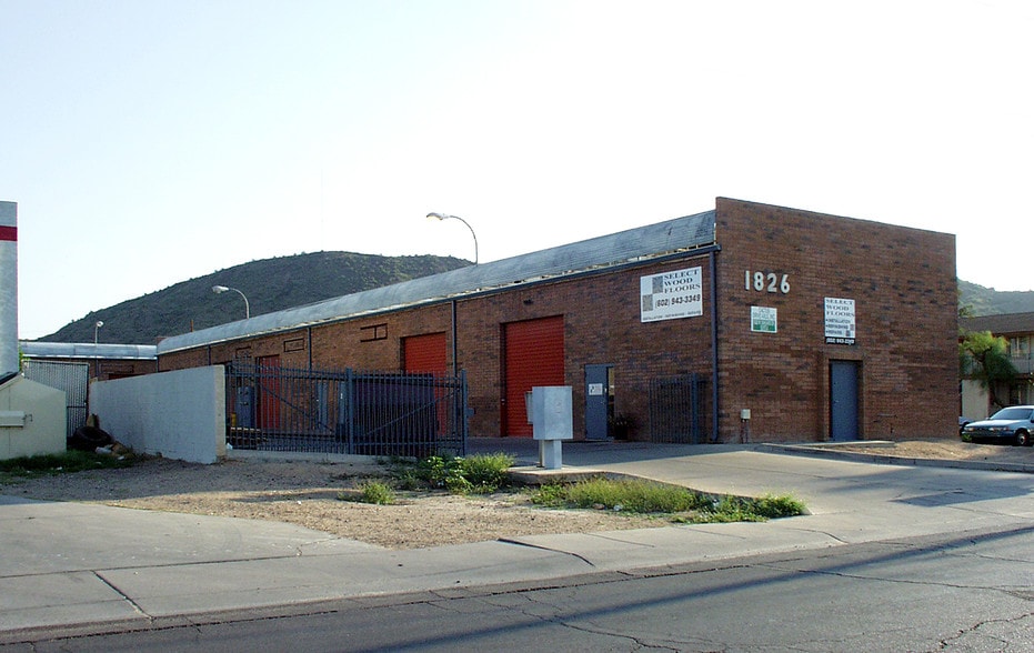 More Photos Of 1826 W Sahuaro Dr, Phoenix Warehouse For Lease