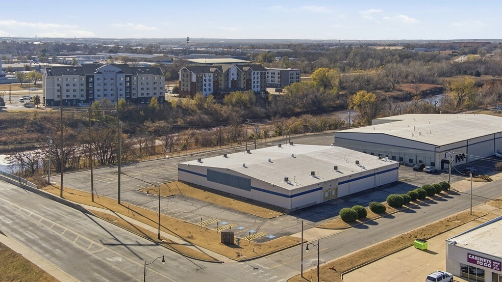 More Photos Of 1501 S Meridian Ave, Oklahoma City Industrial For Sale