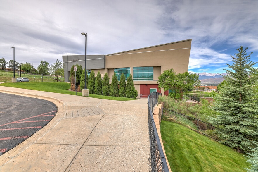 More Photos Of 1702 Chapel Hills Dr, Colorado Springs Religious Facility For Sale