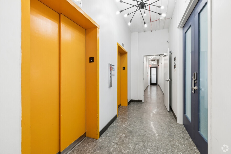 More Photos Of 2125 Biscayne Blvd, Miami Coworking Space