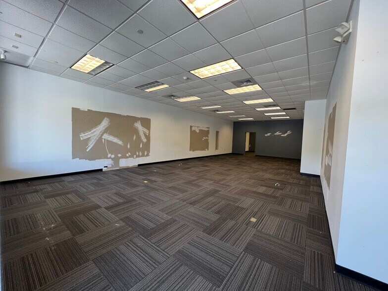 More Photos Of 1901-2009 Black Rock Tpke, Fairfield Unknown For Lease