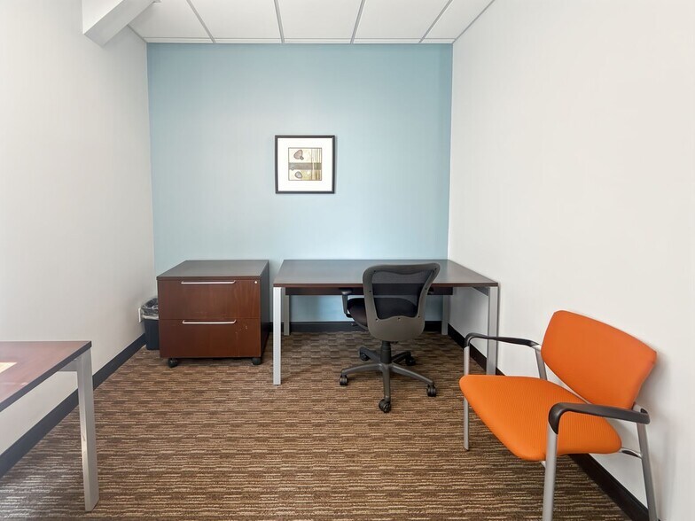 More Photos Of 312 S 4th St, Louisville Coworking Space