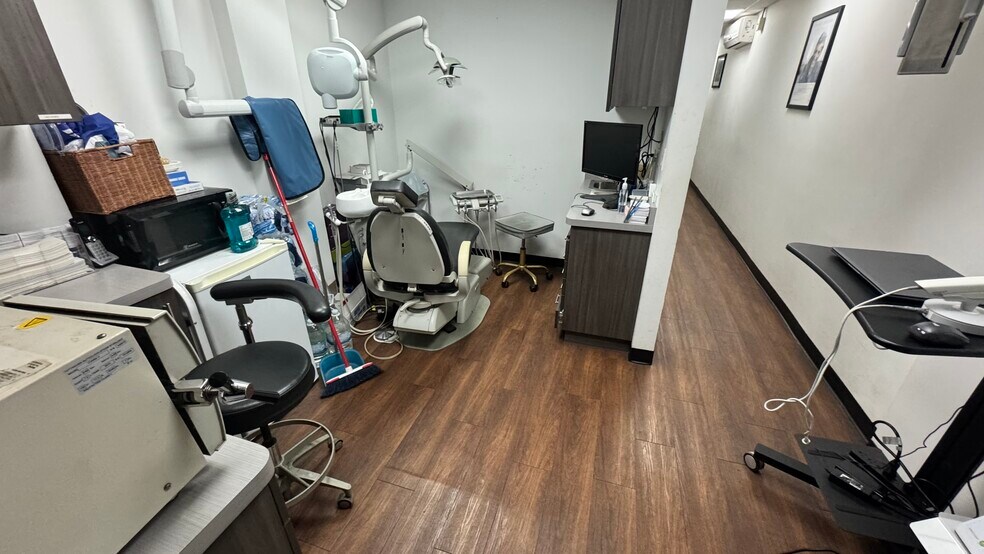 More Photos Of 700 Grand St, Brooklyn Storefront Retail Residential For Lease