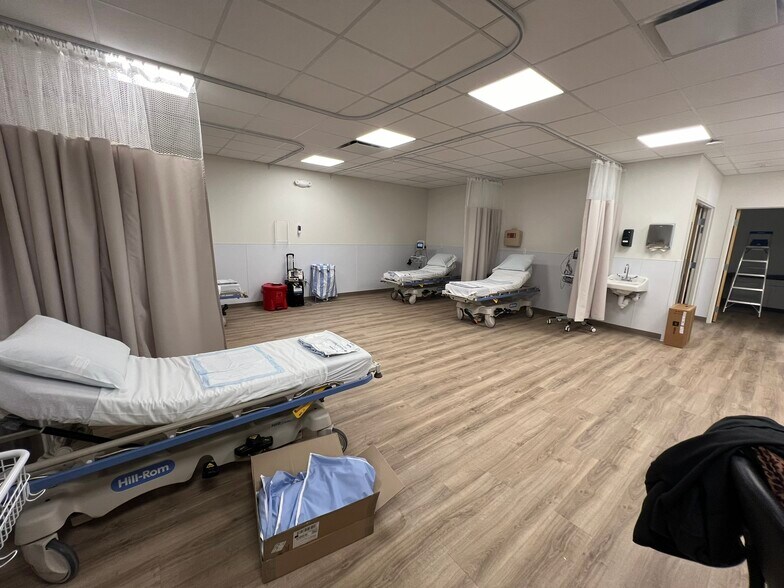 More Photos Of 3001 22nd St, Metairie Medical For Lease