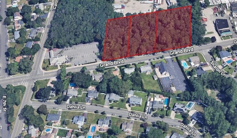 Primary Photo Of 623-647 Grand blvd, Deer Park Land For Sale