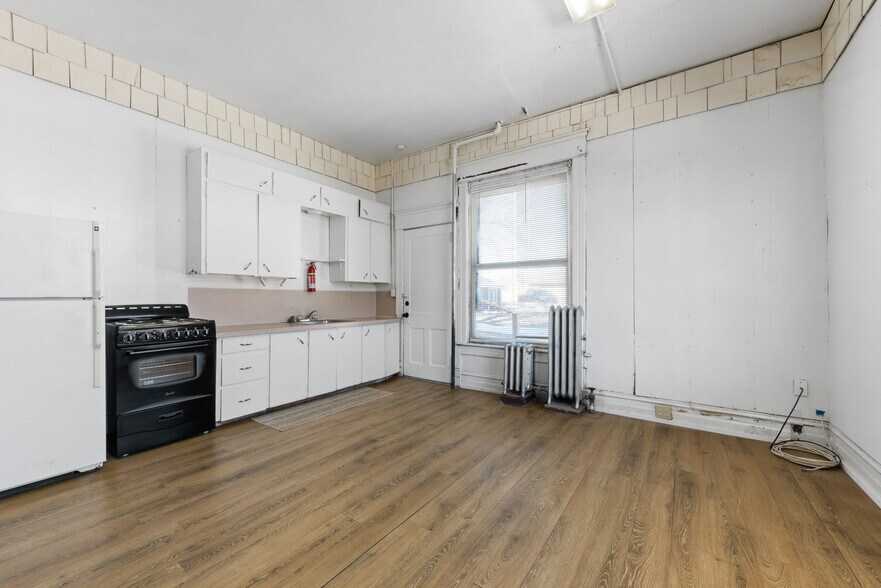 More Photos Of 405 N 2nd E, Mountain Home Apartments For Sale