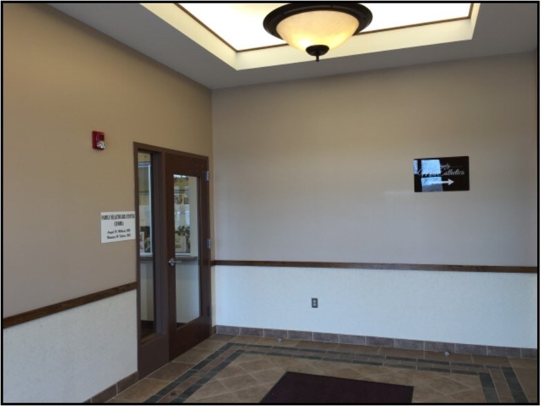 More Photos Of 1882 New Scotland Rd, Slingerlands Medical For Sale