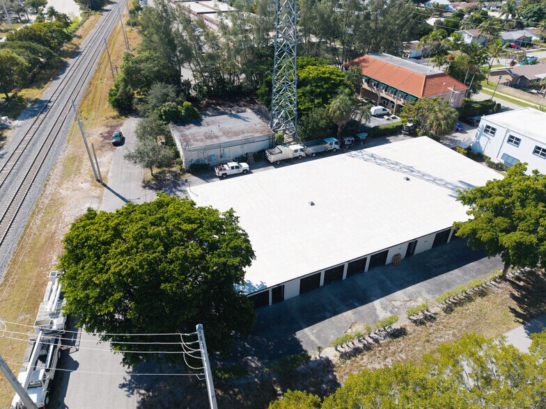 More Photos Of 301 SW 1st Ave, Boca Raton Self Storage For Sale