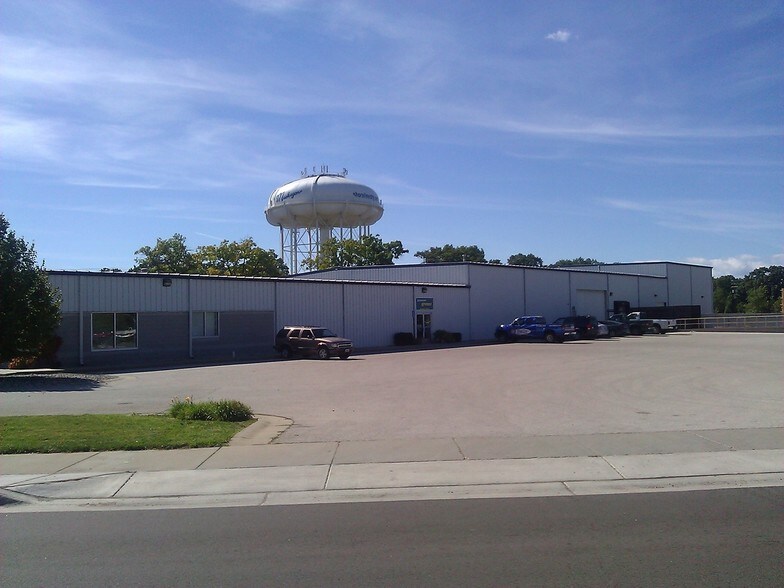 More Photos Of 1577 Getty St, Muskegon Warehouse For Sale