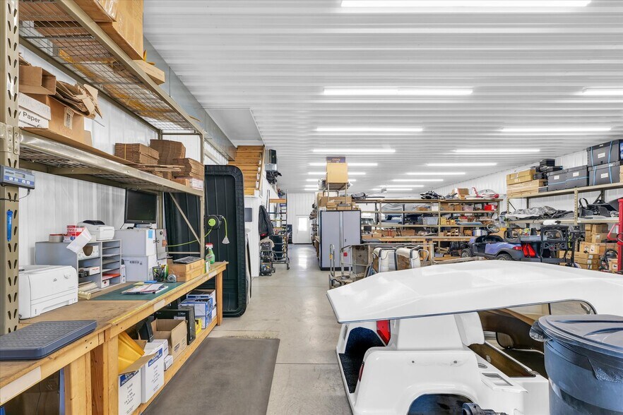 More Photos Of 109 Front St, Mansfield Industrial For Sale