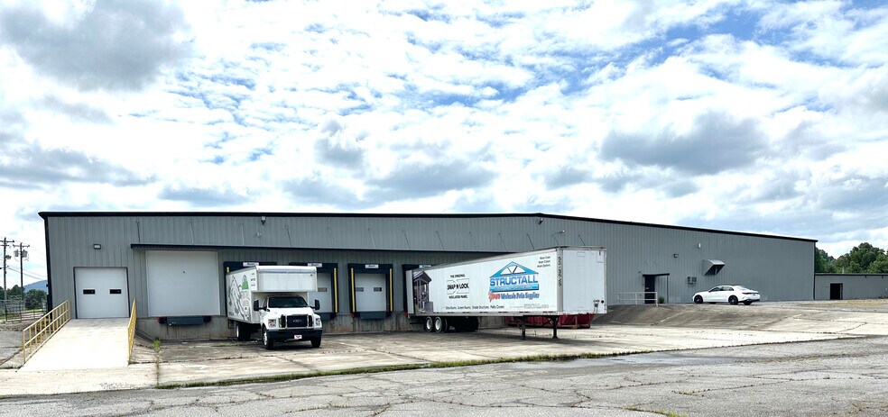 More Photos Of 1439 Blowing Rock Blvd, Lenoir Manufacturing For Lease