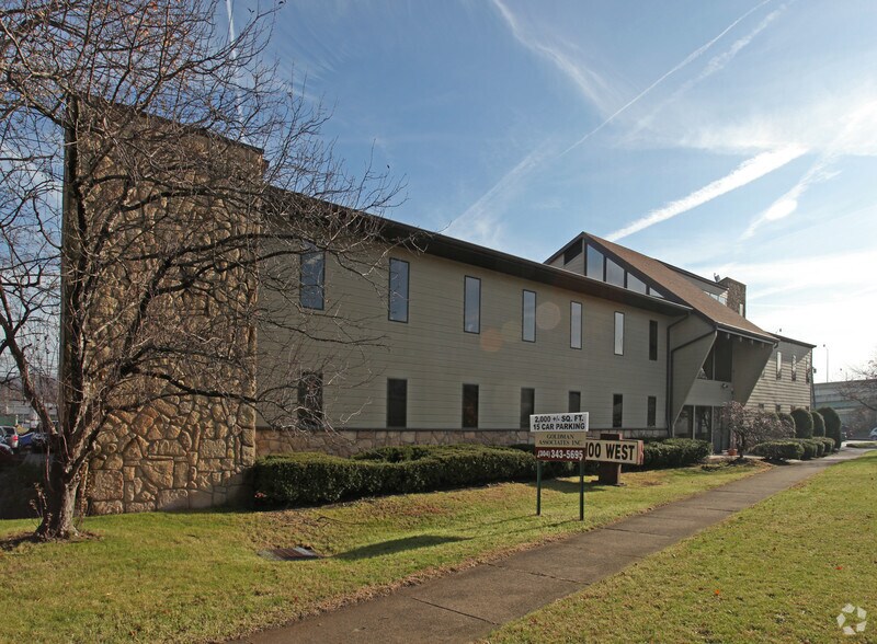 More Photos Of 100 Kanawha Blvd W, Charleston Medical For Sale