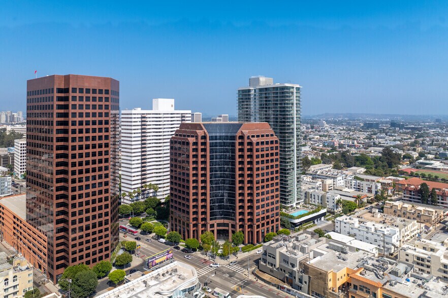 More Photos Of 11766 Wilshire Blvd, Los Angeles Office For Lease