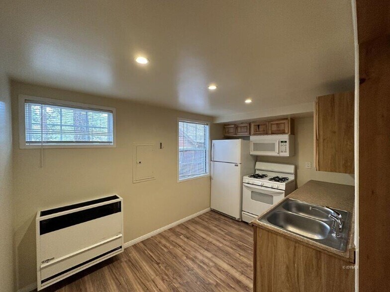 More Photos Of , Idyllwild-Pine Cove Multifamily For Sale