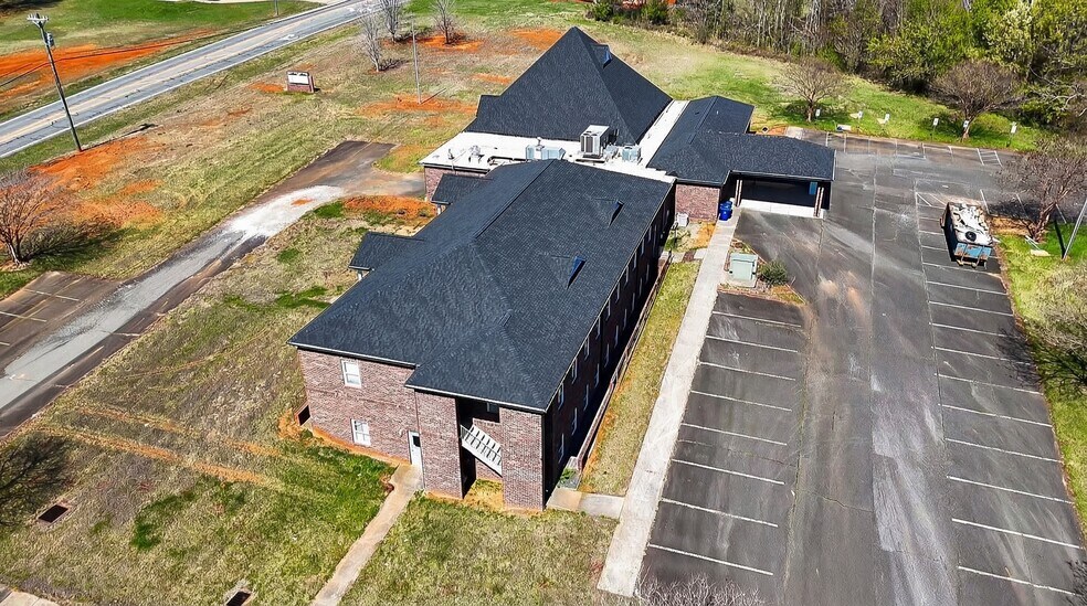 More Photos Of 846 Faith Rd, Salisbury Religious Facility For Lease