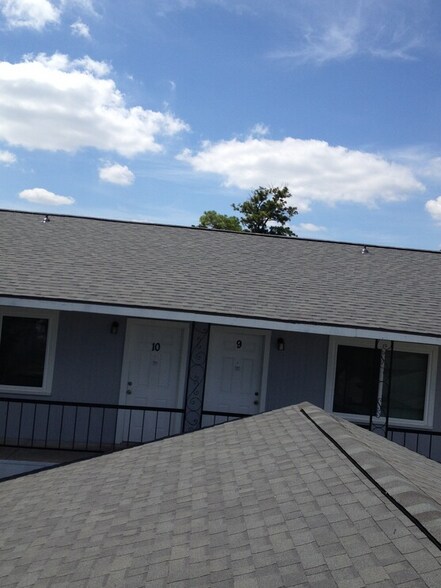 More Photos Of 26 Farrell St, Houston Apartments For Sale