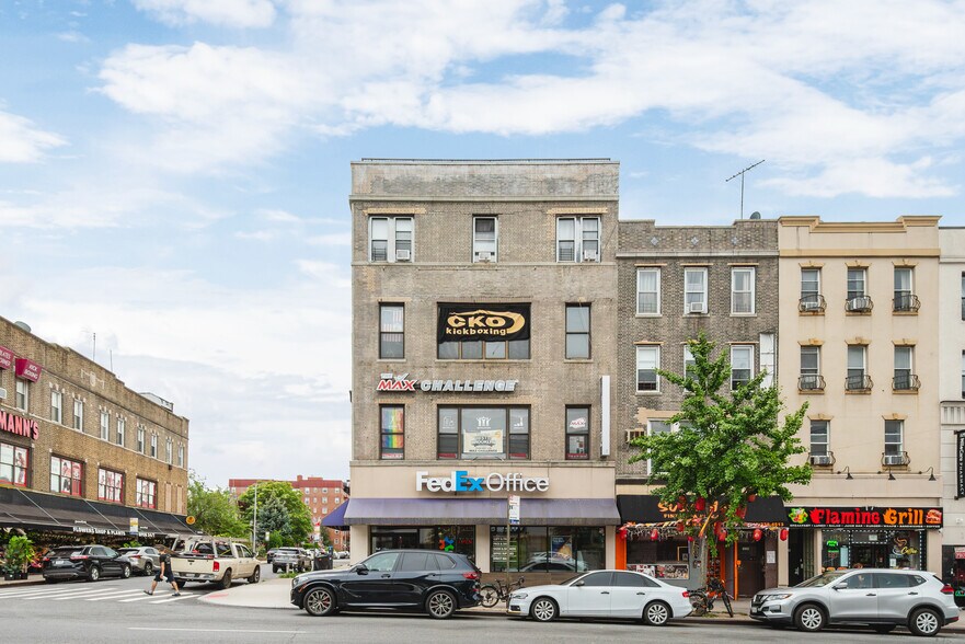 More Photos Of , Brooklyn General Retail For Sale