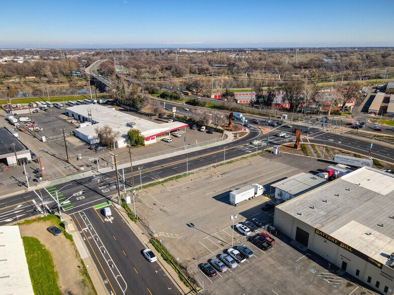 More Photos Of 1450 Richards Blvd, Sacramento Auto Dealership For Sale