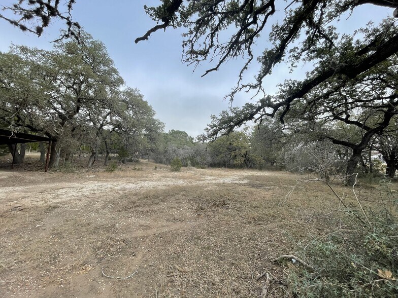 More Photos Of 10151 State Highway 16 S, Pipe Creek Office Residential For Sale