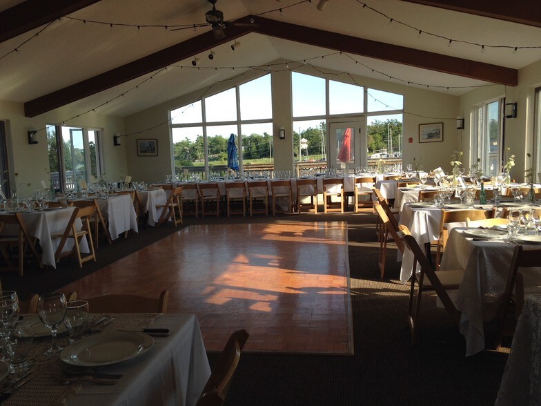More Photos Of 1753 Hwy 2, Kingston General Retail For Sale