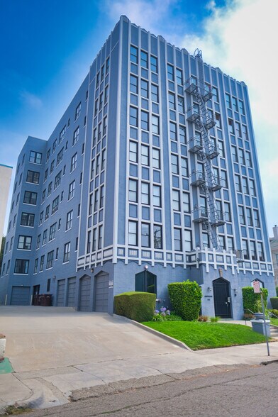 More Photos Of 286 Lenox Ave, Oakland Apartments For Sale