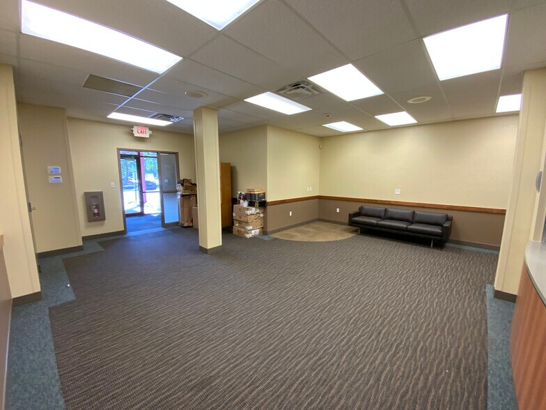 More Photos Of 3436-3500 Granite Cir, Toledo Medical For Sale