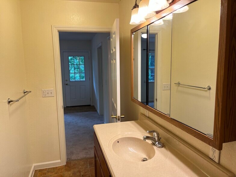 More Photos Of 12060 Highway 116 Hwy, Guerneville Storefront For Sale