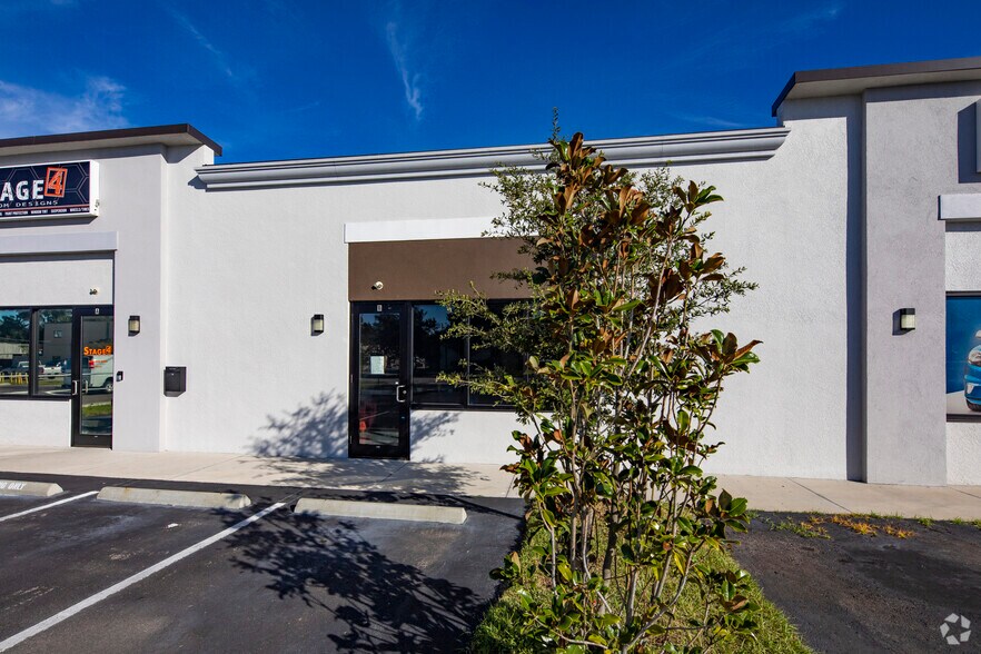 More Photos Of 4201 W Dr. Martin Luther King Jr. Blvd, Tampa Storefront Retail Office For Lease