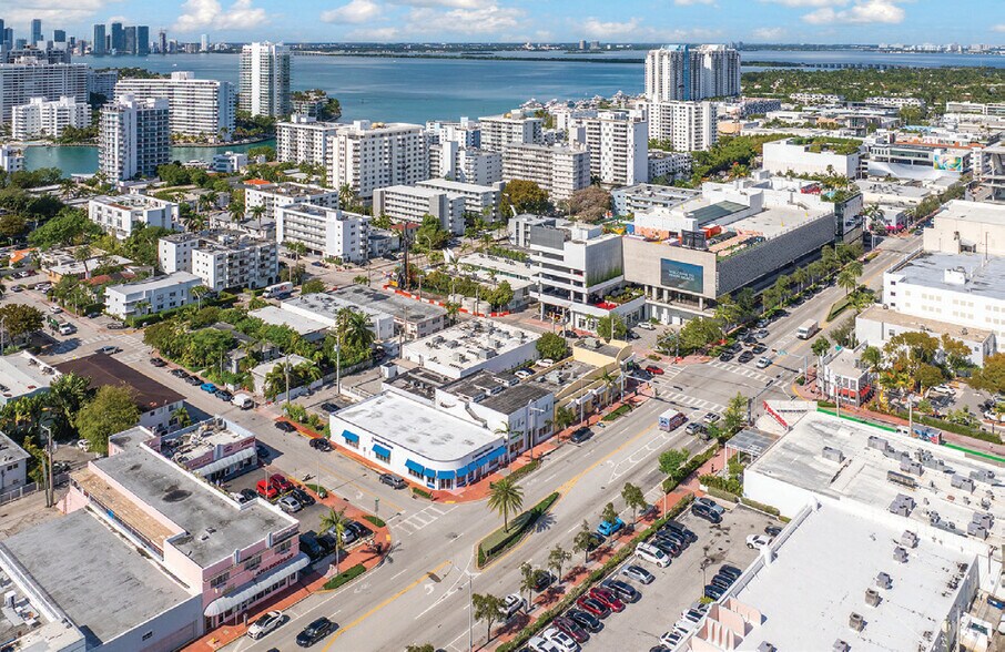 More Photos Of 1558 Alton Rd, Miami Beach Office For Sale