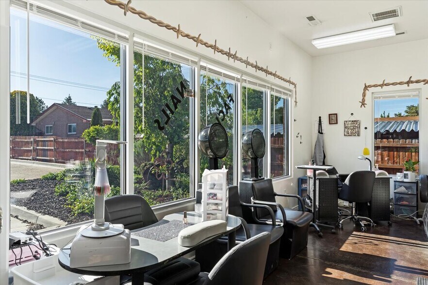 More Photos Of 3775 S 2700 W, West Haven Storefront For Sale