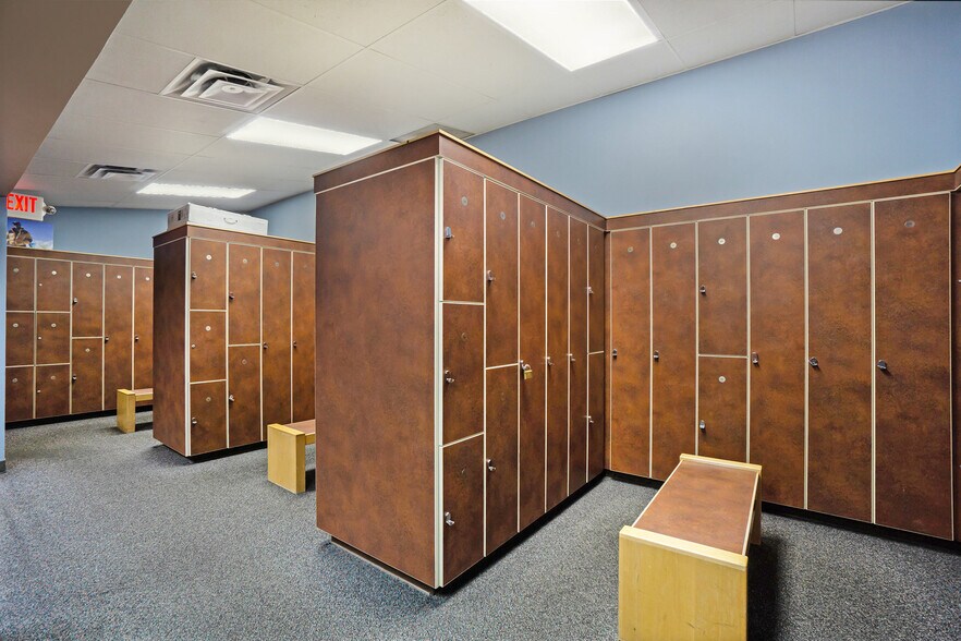 More Photos Of 1230 Big Thompson Ave, Estes Park Medical For Sale