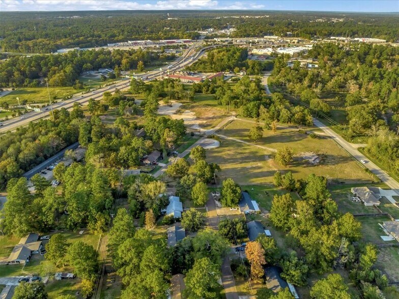 More Photos Of 2127 S 1st St, Lufkin Land For Sale