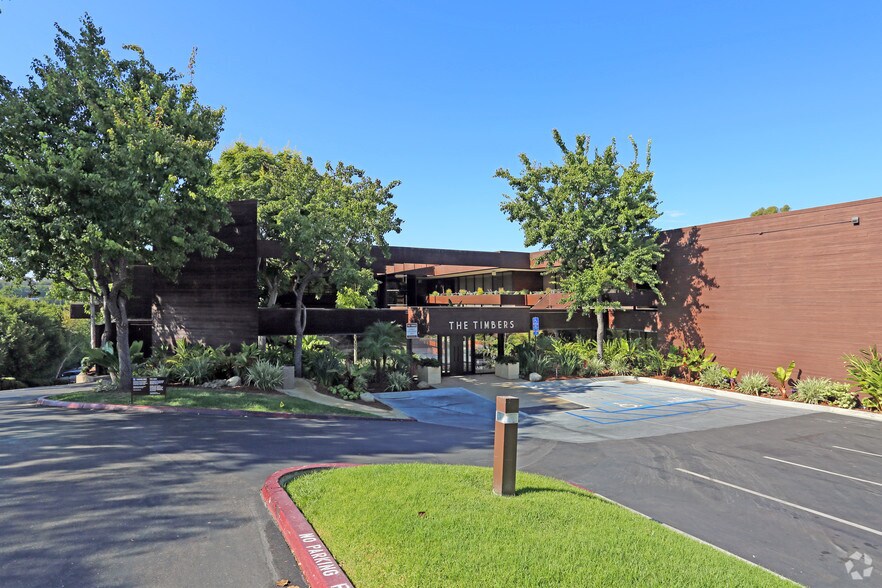 More Photos Of 445 Marine View Ave, Del Mar Office For Lease