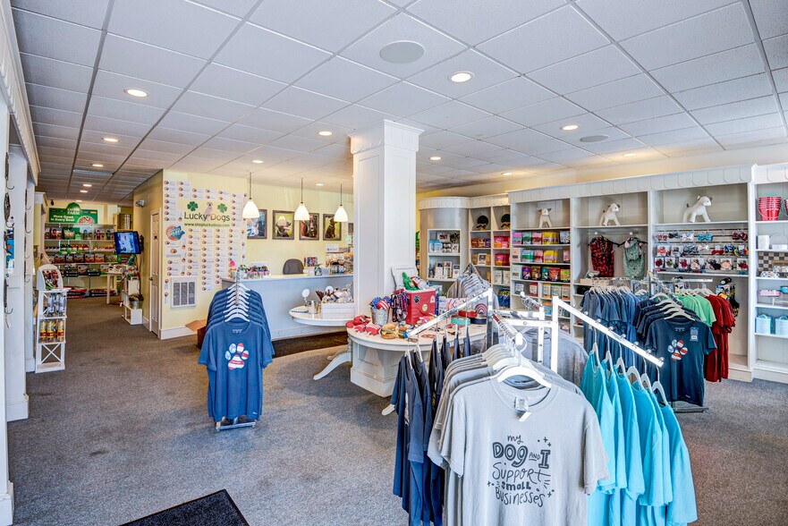 22 Jordan St, Skaneateles, NY 13152 Storefront Retail Office For Sale