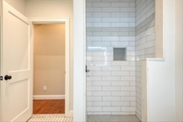 More Photos Of 369 Grant St, Framingham Apartments For Sale