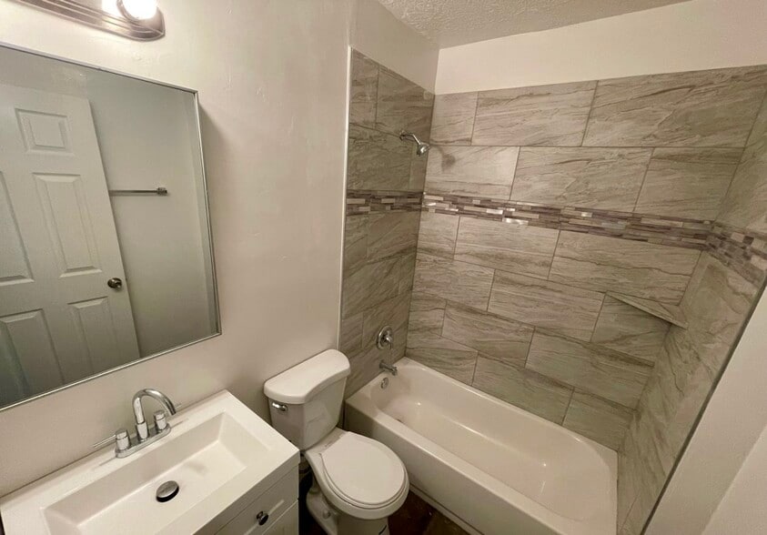 More Photos Of 435 S 900 W, Salt Lake City Apartments For Sale