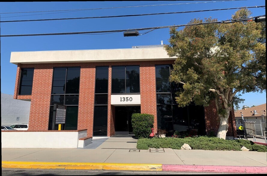 More Photos Of 1350 W 6th St, San Pedro Medical For Lease
