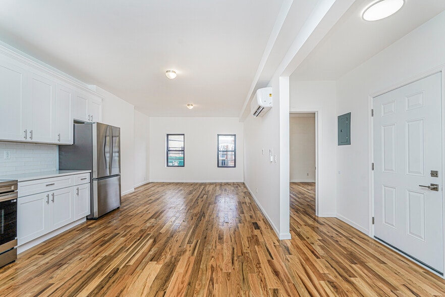More Photos Of 1256 Bay St, Staten Island Apartments For Sale
