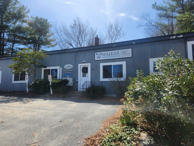 More Photos Of 5 Pond Rd, Harvard Healthcare For Sale