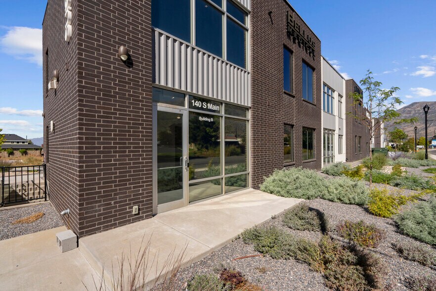 More Photos Of 140 S Main St, Lindon Medical For Lease