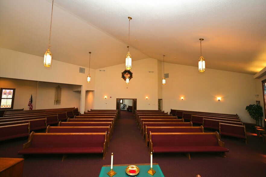 More Photos Of 77 E 50 N, Winamac Religious Facility For Sale