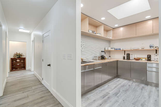 More Photos Of 1658-1668 N Lafayette St, Denver Office For Sale