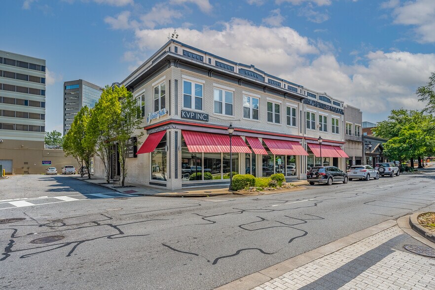 More Photos Of 105 E North St, Greenville Office For Lease