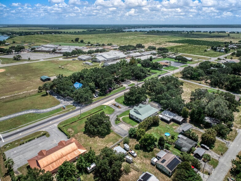 More Photos Of 405 W Interlake Blvd, Lake Placid Office For Sale
