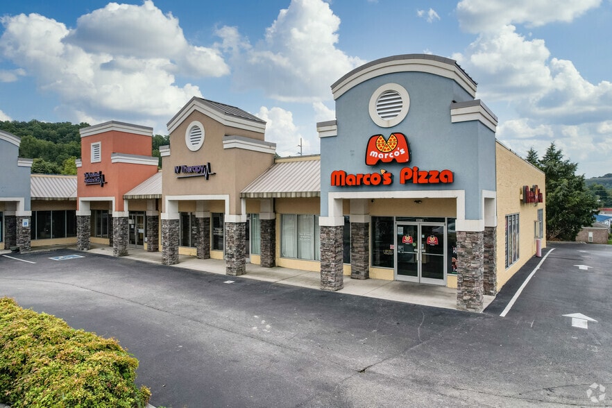 Primary Photo Of 3018-3028 Tazewell Pike, Knoxville Unknown For Lease