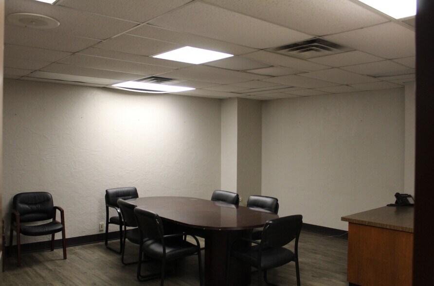 More Photos Of 4616 Oil Patch Dr, Woodward Warehouse For Sale