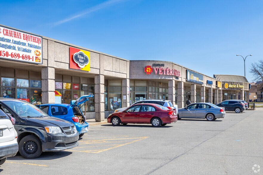 More Photos Of 239-245 Boul Samson, Laval Freestanding For Lease