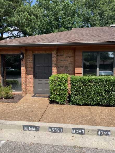 More Photos Of 4727-4729 Spottswood Ave, Memphis Office For Lease